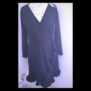 PrettyLittleThing Black Dress